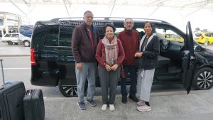 happy customer who choose us from kusadasi to izmir airport